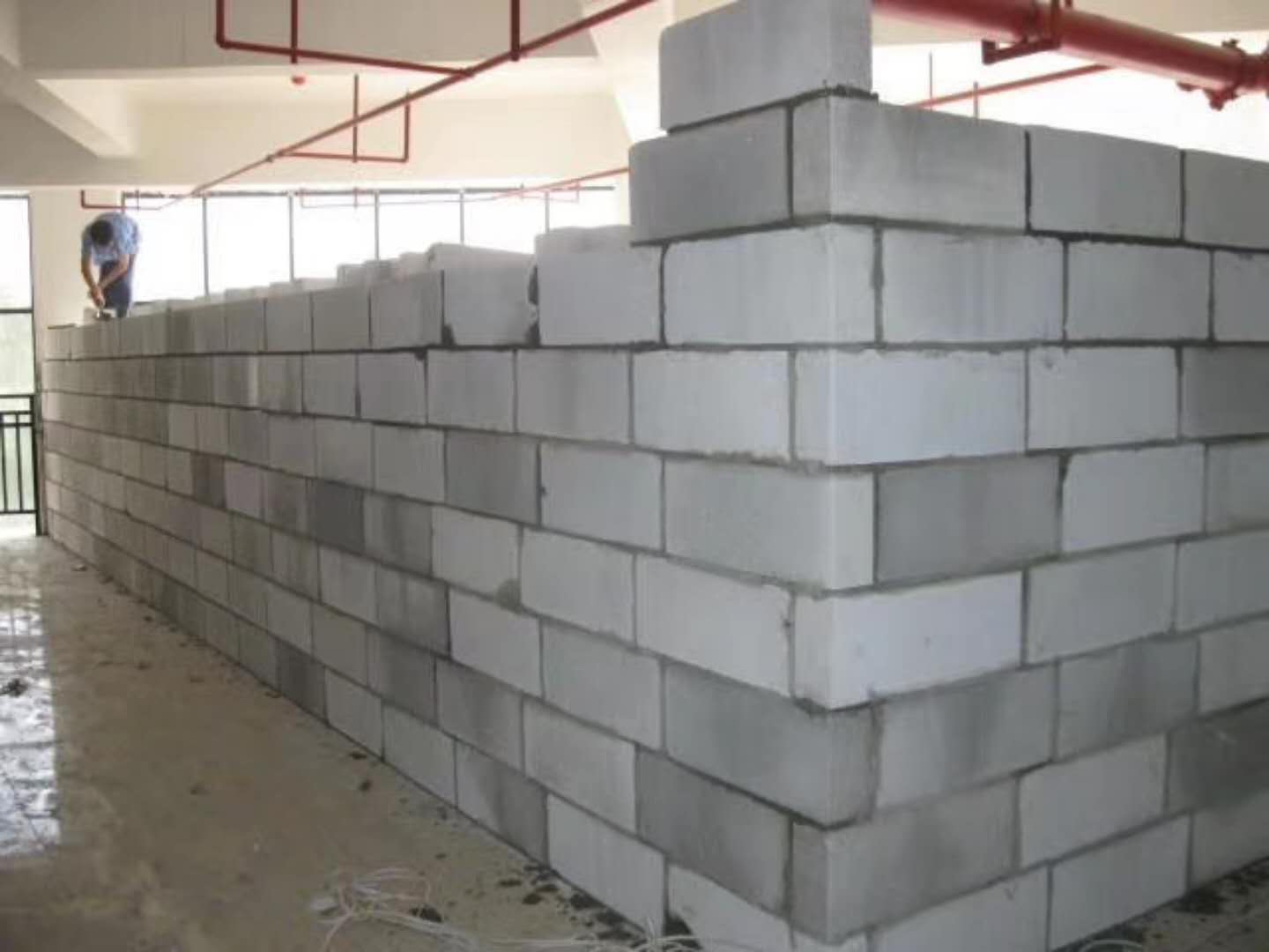 荔蒲蒸压加气混凝土砌块承重墙静力和抗震性能的研究